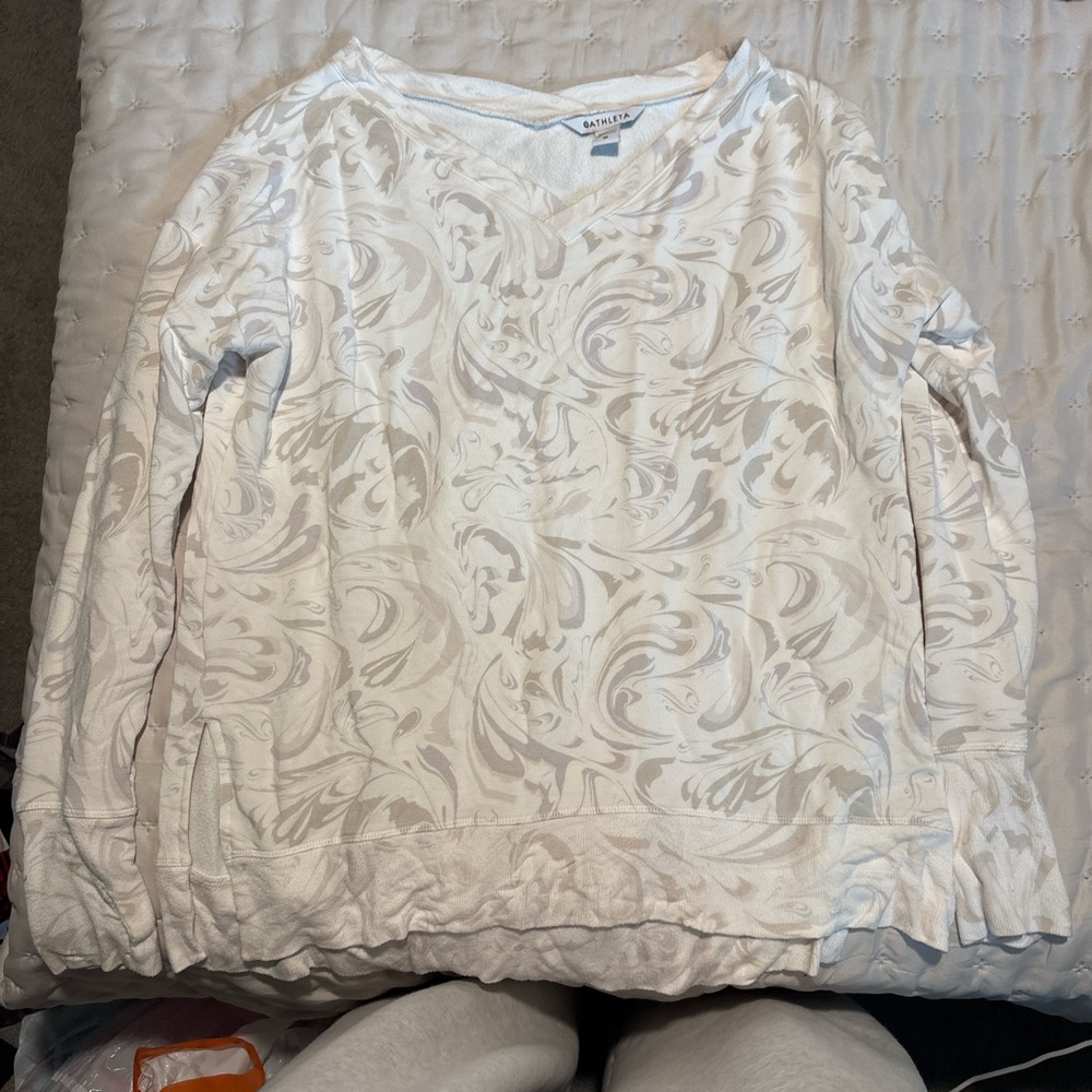 Athleta Cream Boxy Blouse Relaxed Fit
